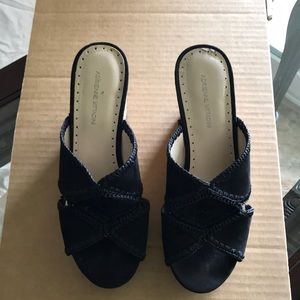 Adrienne Vittadini black shoes